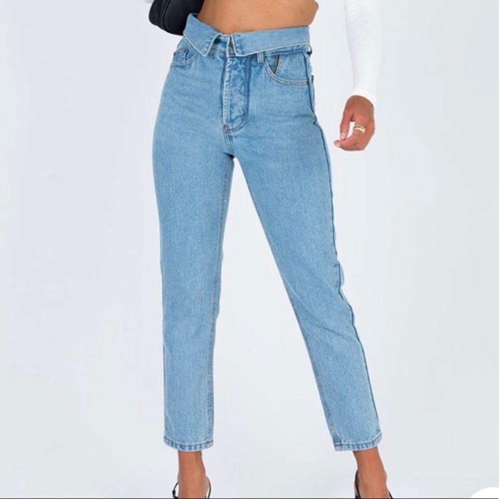 NEW JEANS
